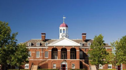 Five reasons to study abroad